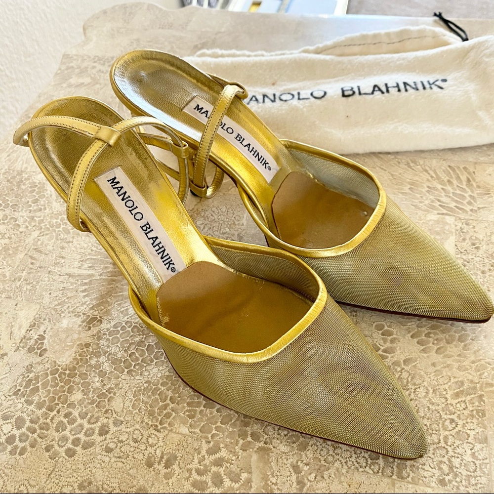 MANOLO BLAHNIK GOLD STRAP HEEL